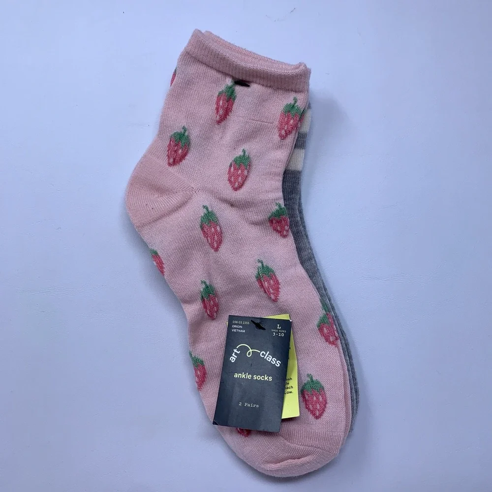 Art Class Kids Large Pink Grey Strawberry Striped 2-Pack Ankle Socks NWT